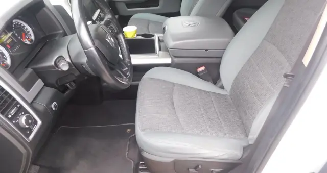 DODGE RAM 5.7 4x4