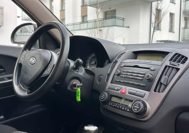 KIA Ceed Cee'd 1.6 Comfort