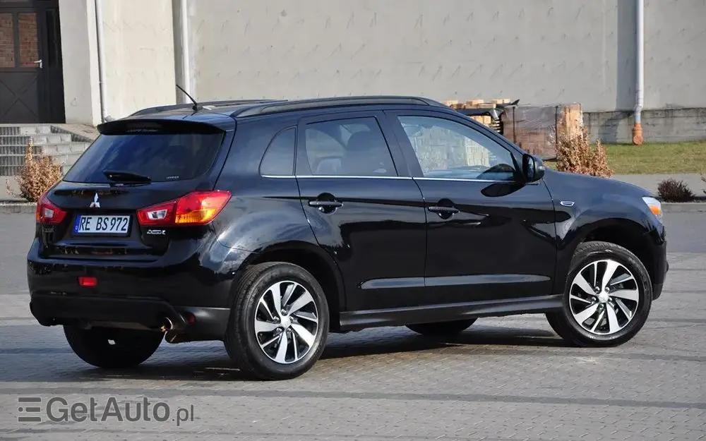 MITSUBISHI ASX 2.2 DI-D 4WD Automatik Comfort Edition