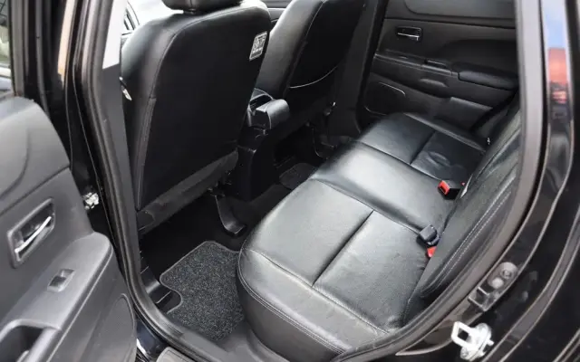 MITSUBISHI ASX 2.2 DI-D 4WD Automatik Comfort Edition