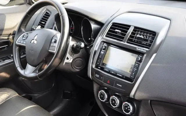 MITSUBISHI ASX 2.2 DI-D 4WD Automatik Comfort Edition