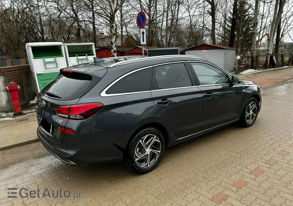 HYUNDAI I30 
