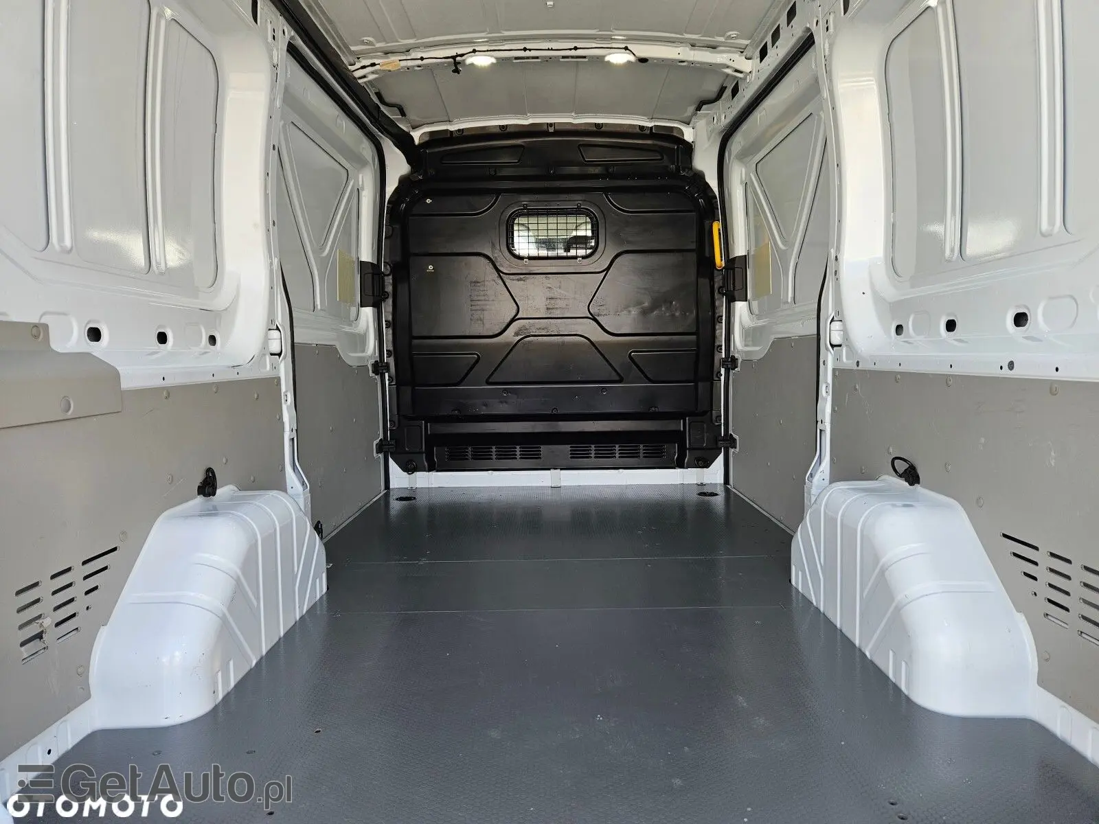 FORD Transit L2H2 Trend