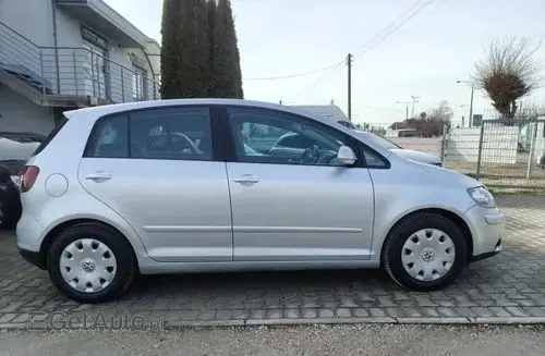 VOLKSWAGEN Golf Plus 