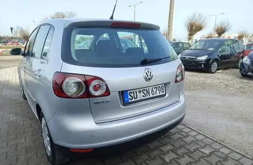 VOLKSWAGEN Golf Plus 