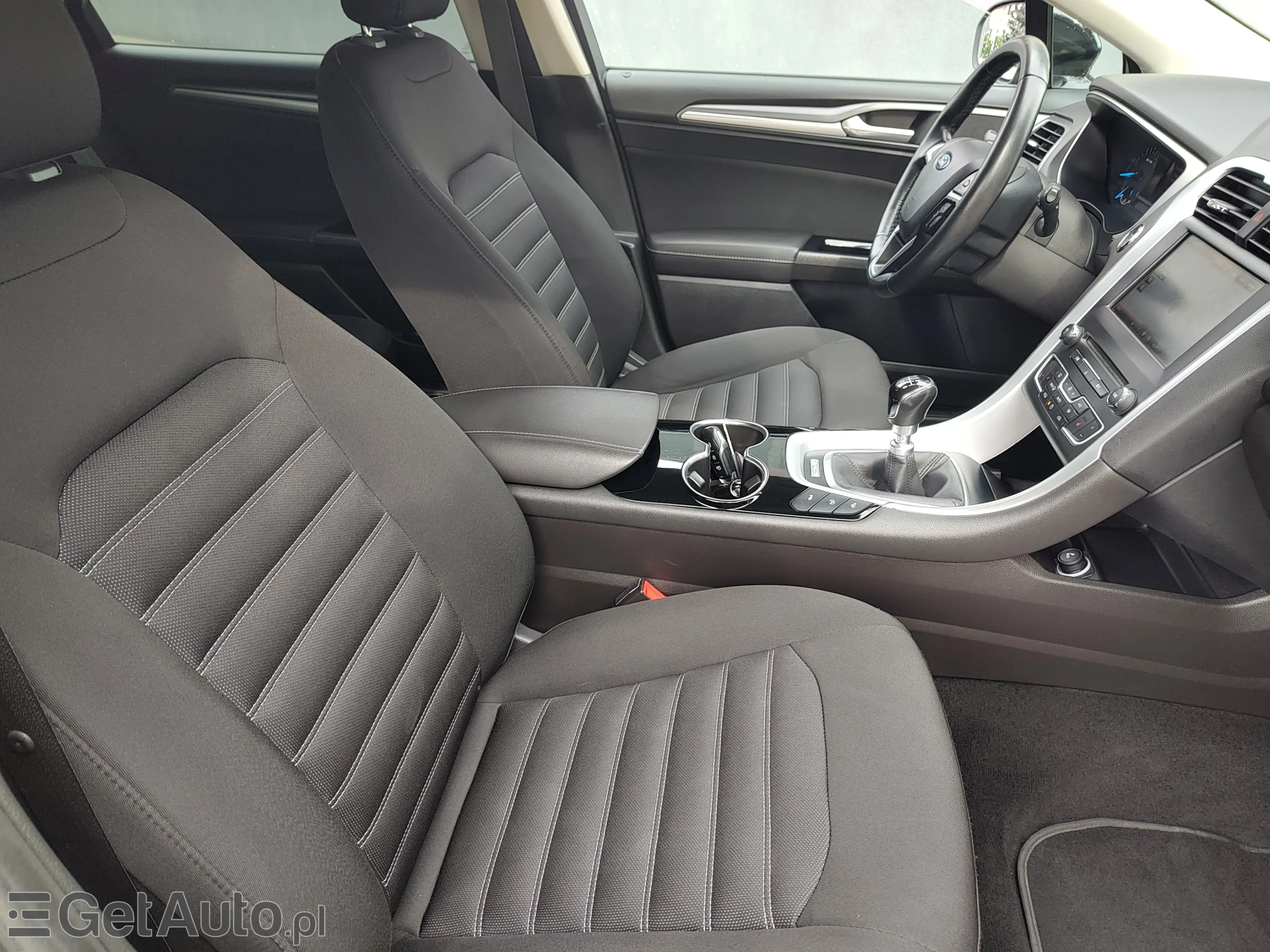 FORD Mondeo Titanium