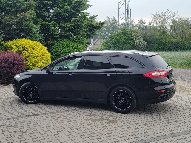 FORD Mondeo Titanium