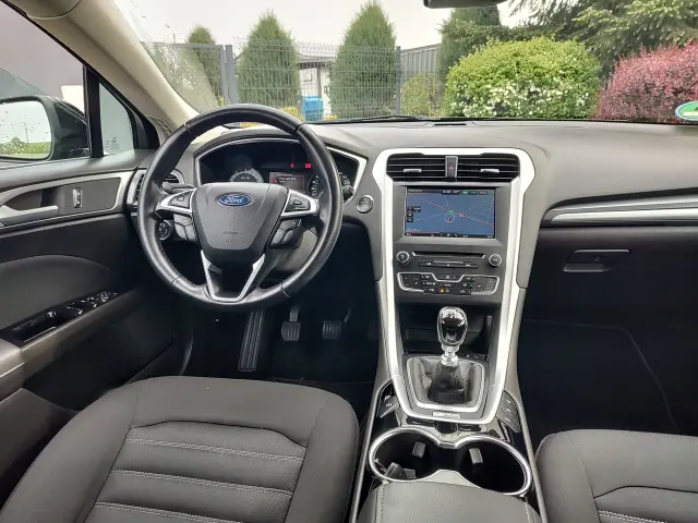 FORD Mondeo Titanium