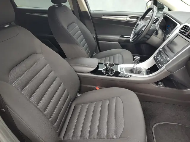 FORD Mondeo Titanium