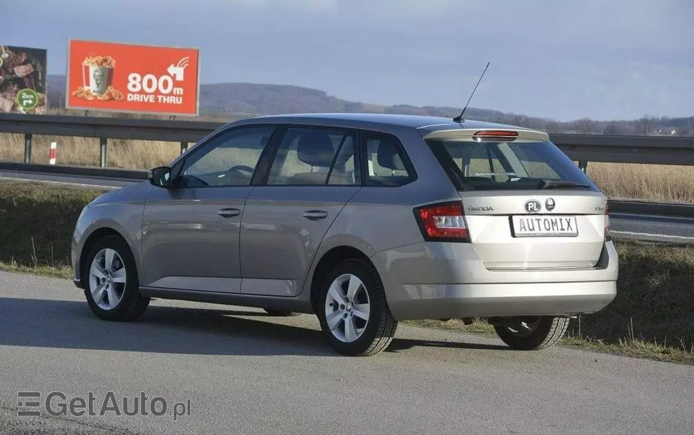 SKODA Fabia 