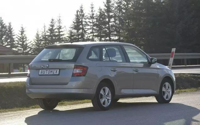 SKODA Fabia 