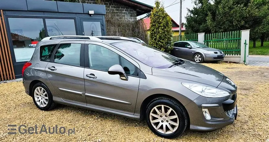 PEUGEOT 308 1.6 Premium Plus