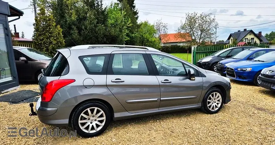 PEUGEOT 308 1.6 Premium Plus