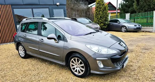 PEUGEOT 308 1.6 Premium Plus