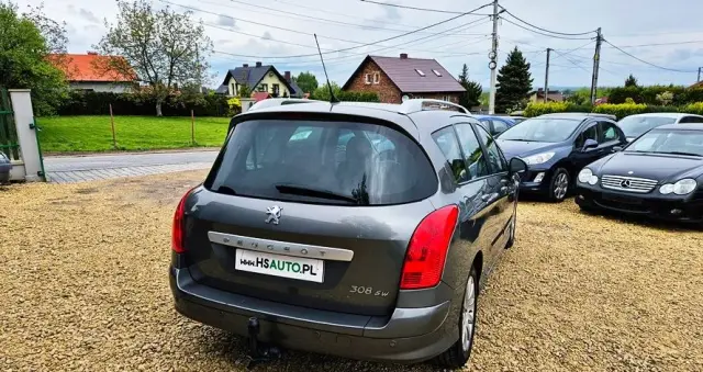 PEUGEOT 308 1.6 Premium Plus