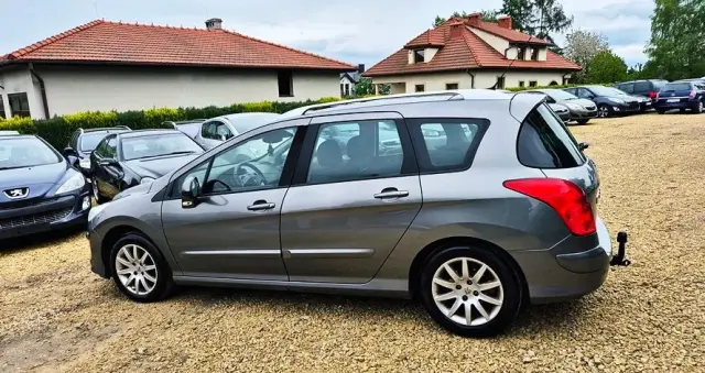 PEUGEOT 308 1.6 Premium Plus
