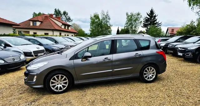 PEUGEOT 308 1.6 Premium Plus