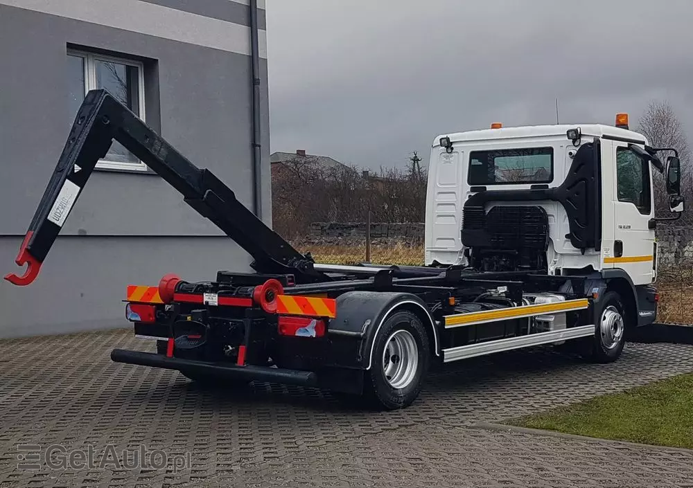 MAN TGL 12.220 HAKOWIEC 4x2 KLIMA DO KONTENERÓW MANUAL 