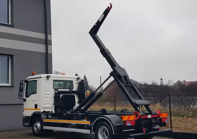 MAN TGL 12.220 HAKOWIEC 4x2 KLIMA DO KONTENERÓW MANUAL 