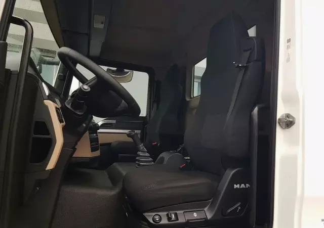 MAN TGL 12.220 HAKOWIEC 4x2 KLIMA DO KONTENERÓW MANUAL 