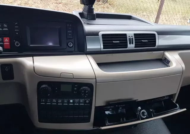 MAN TGL 12.220 HAKOWIEC 4x2 KLIMA DO KONTENERÓW MANUAL 