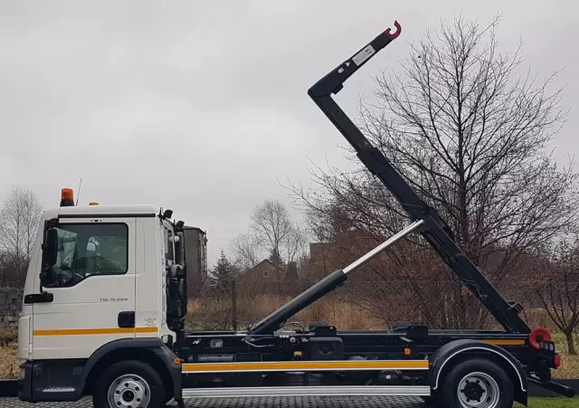 MAN TGL 12.220 HAKOWIEC 4x2 KLIMA DO KONTENERÓW MANUAL 