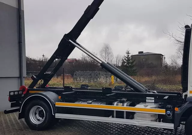 MAN TGL 12.220 HAKOWIEC 4x2 KLIMA DO KONTENERÓW MANUAL 