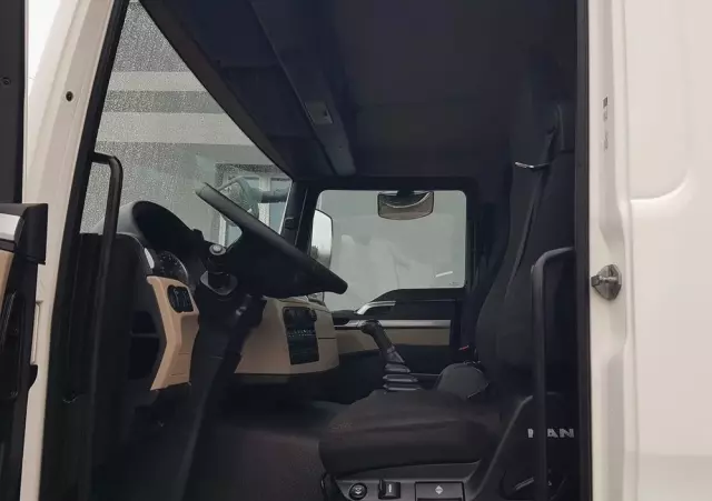 MAN TGL 12.220 HAKOWIEC 4x2 KLIMA DO KONTENERÓW MANUAL 