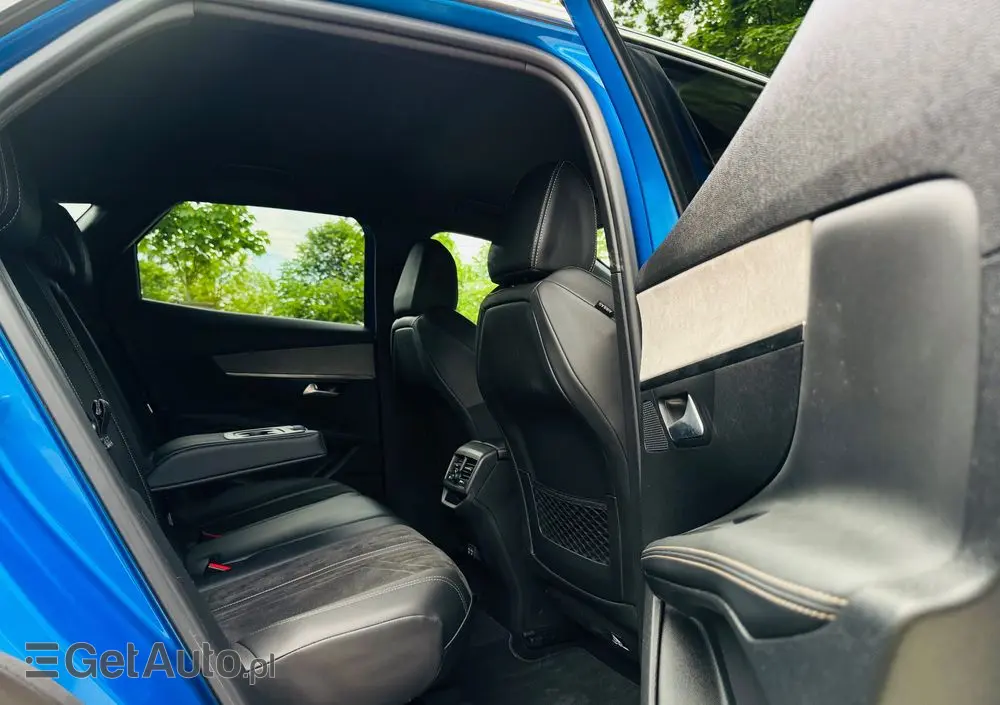 PEUGEOT 3008 BlueHDi 130 Stop & Start EAT8 GT Pack