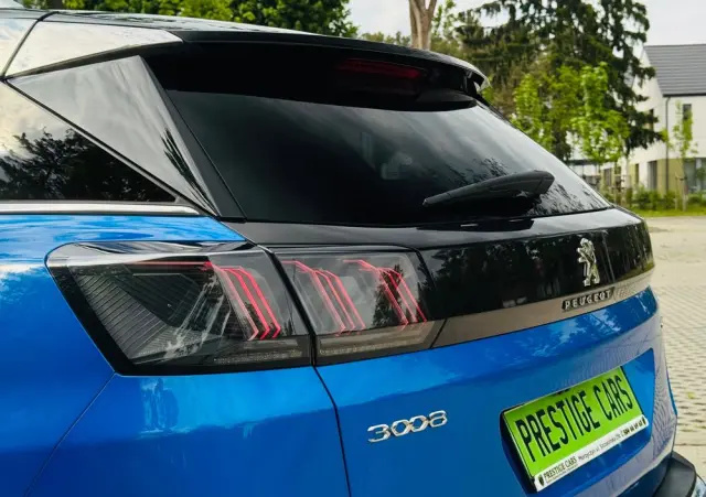 PEUGEOT 3008 BlueHDi 130 Stop & Start EAT8 GT Pack