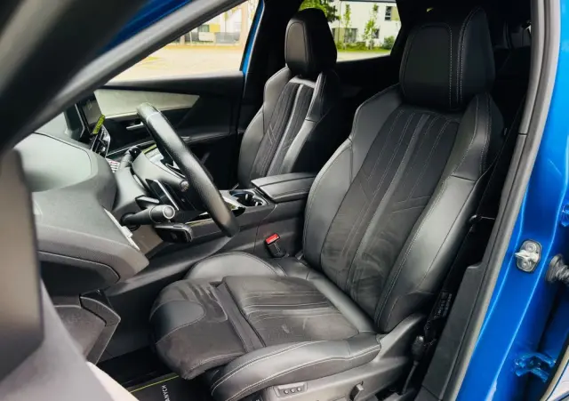 PEUGEOT 3008 BlueHDi 130 Stop & Start EAT8 GT Pack