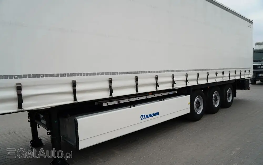 KRONE FIRANKA / 2024 ROK / KOSZ NA PALETY / 2 OSIE PODNOSZONE / MAŁO UŻYWANA / 