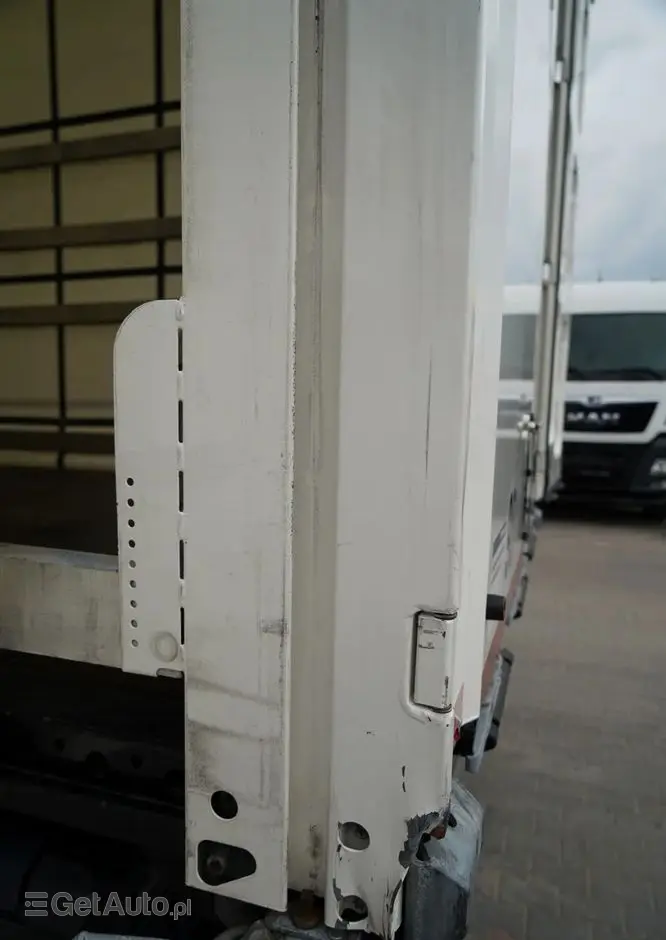 KRONE FIRANKA / 2024 ROK / KOSZ NA PALETY / 2 OSIE PODNOSZONE / MAŁO UŻYWANA / 