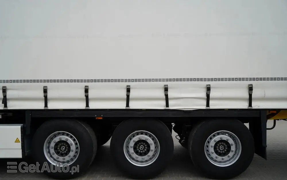 KRONE FIRANKA / 2024 ROK / KOSZ NA PALETY / 2 OSIE PODNOSZONE / MAŁO UŻYWANA / 