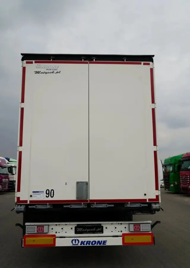 KRONE FIRANKA / 2024 ROK / KOSZ NA PALETY / 2 OSIE PODNOSZONE / MAŁO UŻYWANA / 