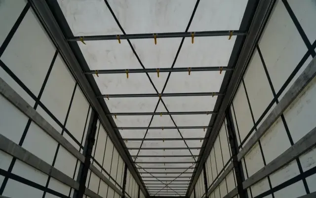 KRONE FIRANKA / 2024 ROK / KOSZ NA PALETY / 2 OSIE PODNOSZONE / MAŁO UŻYWANA / 