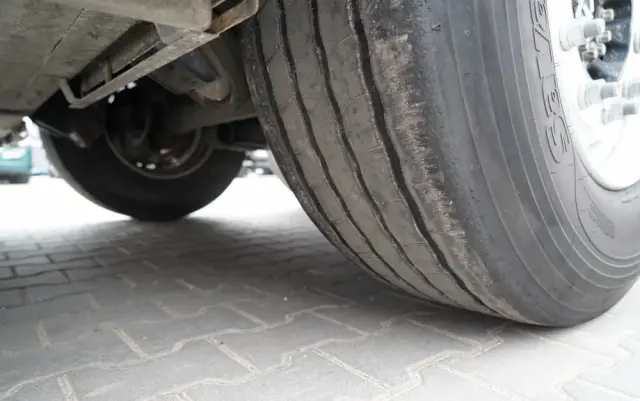 KRONE FIRANKA / 2024 ROK / KOSZ NA PALETY / 2 OSIE PODNOSZONE / MAŁO UŻYWANA / 