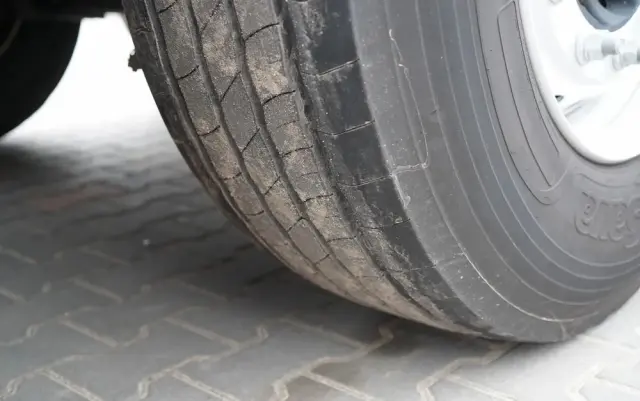 KRONE FIRANKA / 2024 ROK / KOSZ NA PALETY / 2 OSIE PODNOSZONE / MAŁO UŻYWANA / 