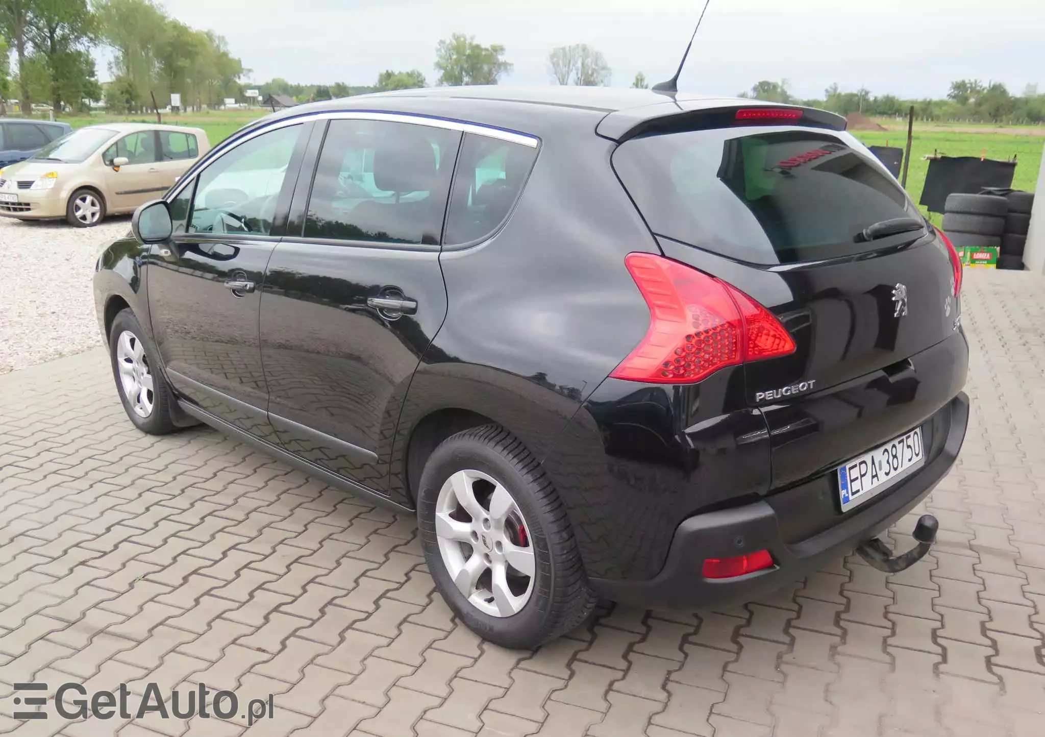 PEUGEOT 3008 1.6 Active