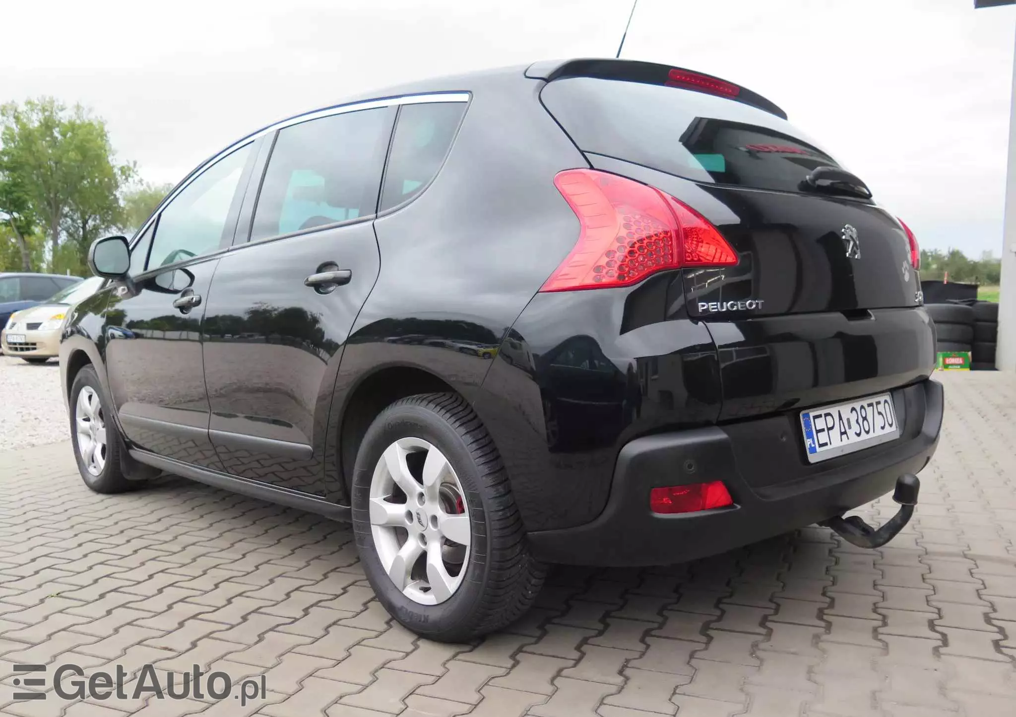 PEUGEOT 3008 1.6 Active