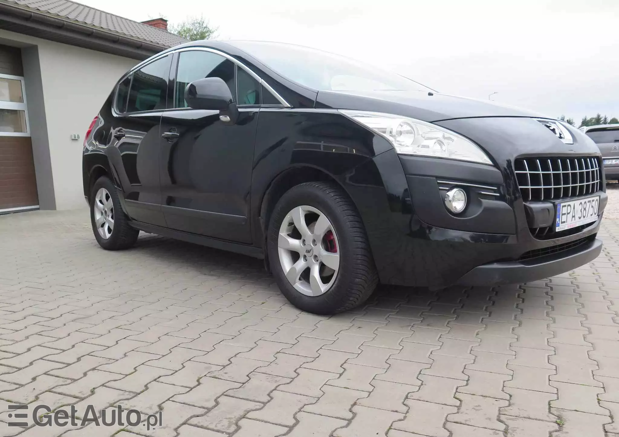 PEUGEOT 3008 1.6 Active
