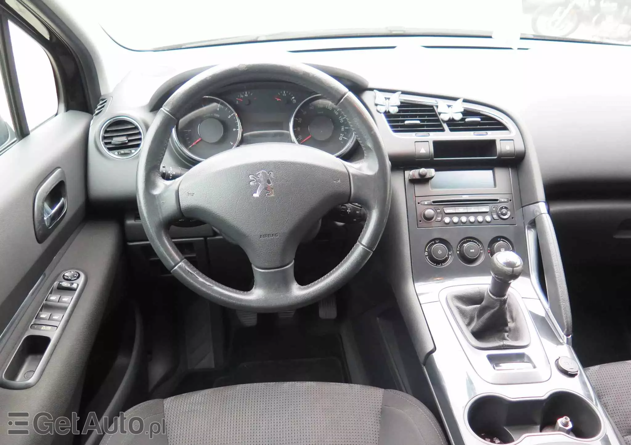 PEUGEOT 3008 1.6 Active