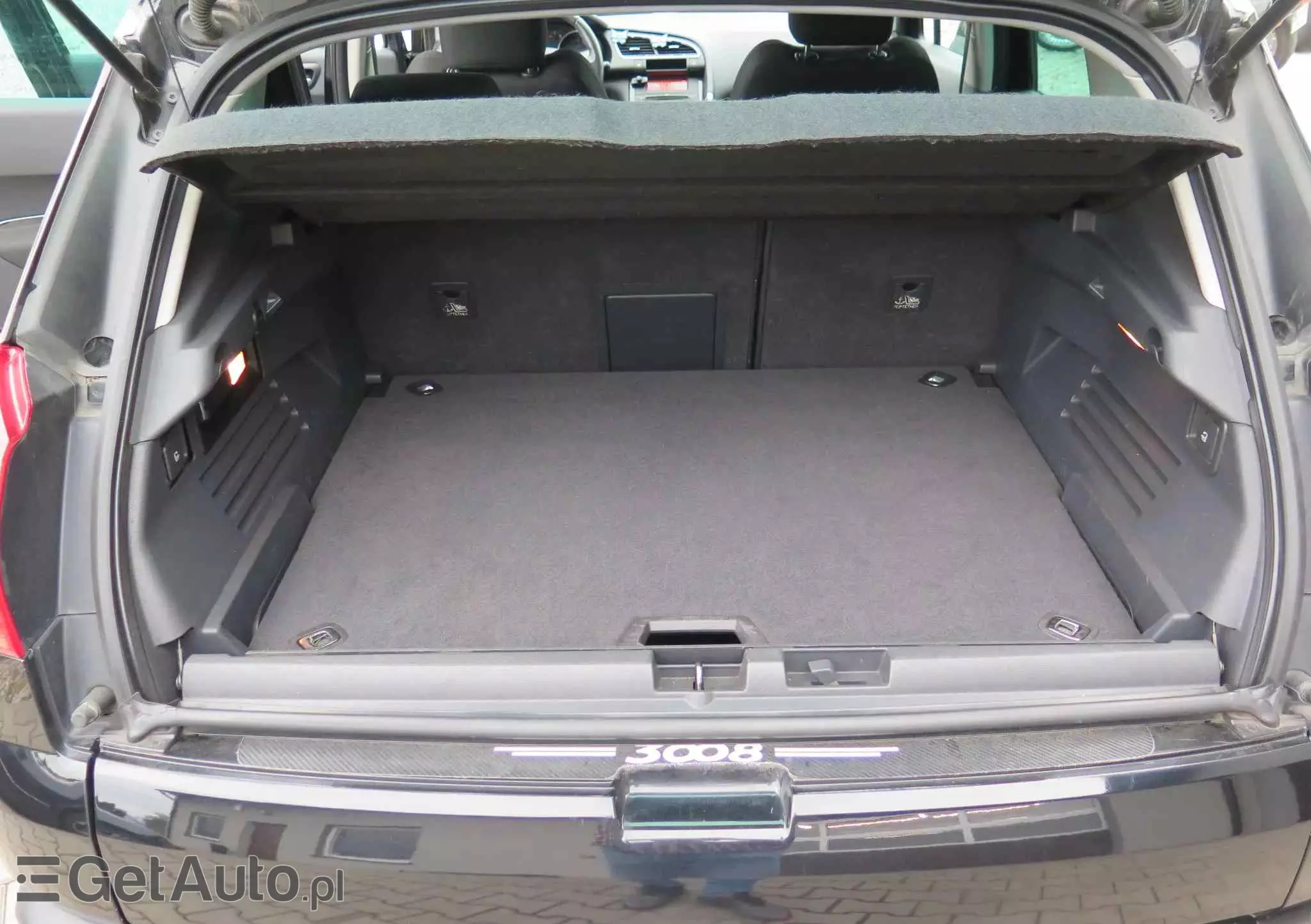 PEUGEOT 3008 1.6 Active