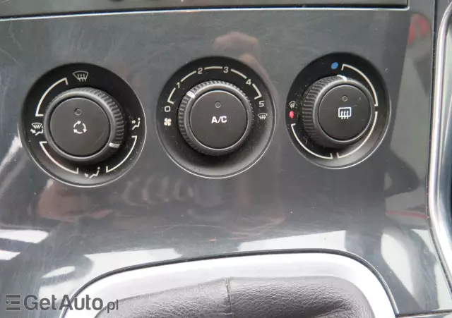 PEUGEOT 3008 1.6 Active