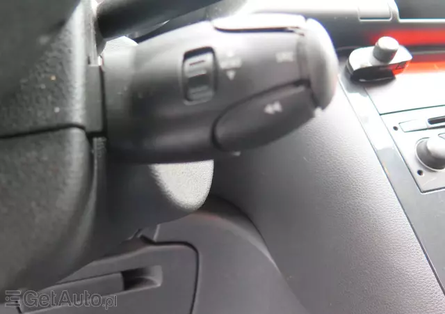 PEUGEOT 3008 1.6 Active