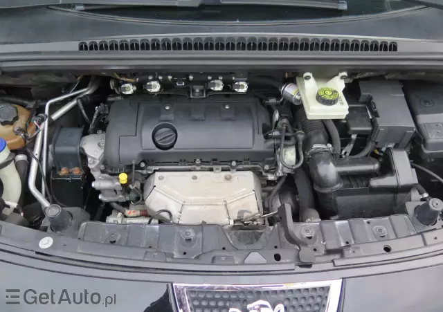 PEUGEOT 3008 1.6 Active