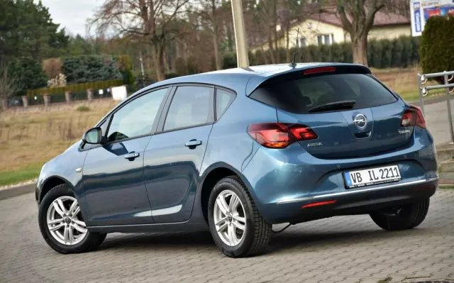 OPEL Astra 