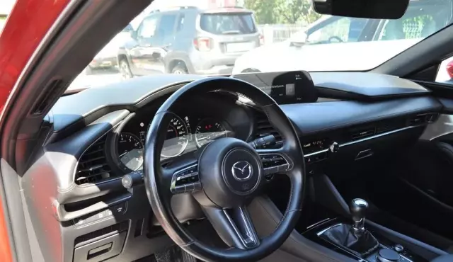 MAZDA 3 2.0 SkyActiv-G (122 KM)