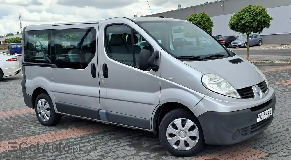 RENAULT Trafic 2.0 dCi 90 Combi L1H1