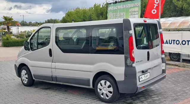 RENAULT Trafic 2.0 dCi 90 Combi L1H1